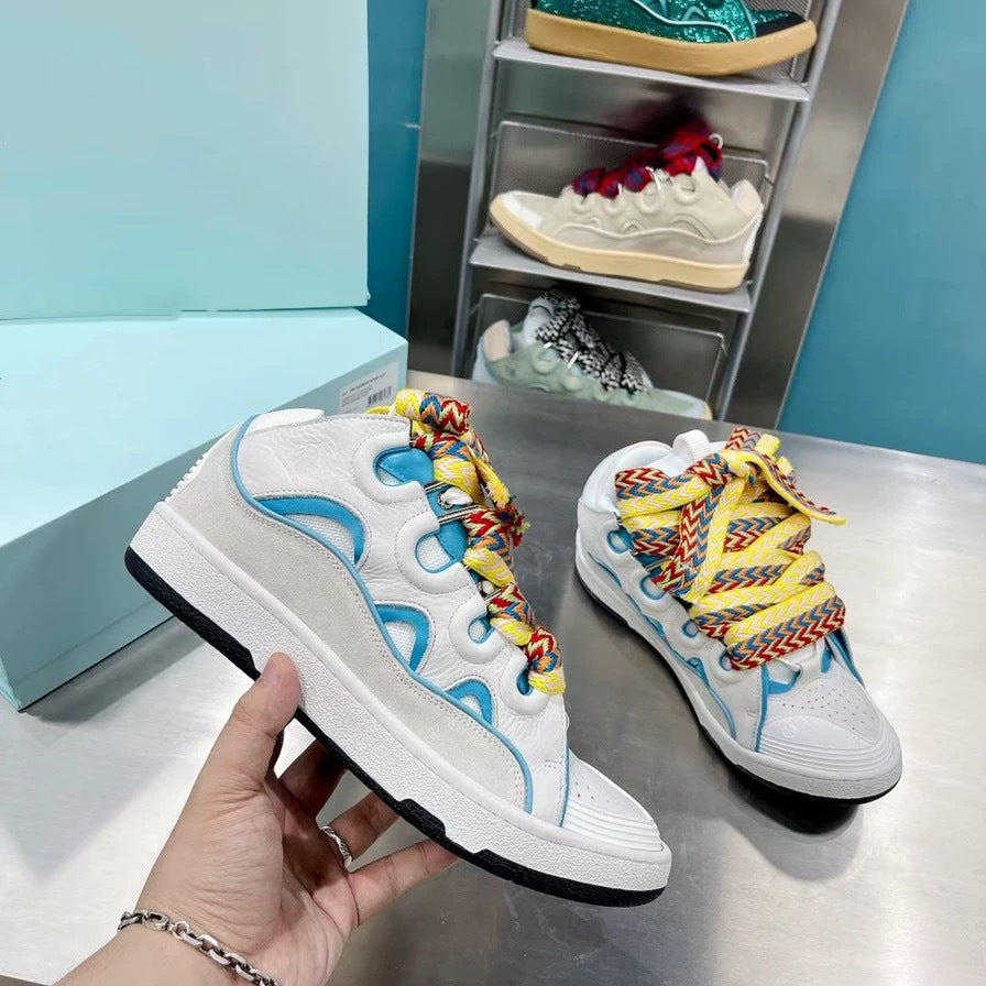 Athletic skate shoes