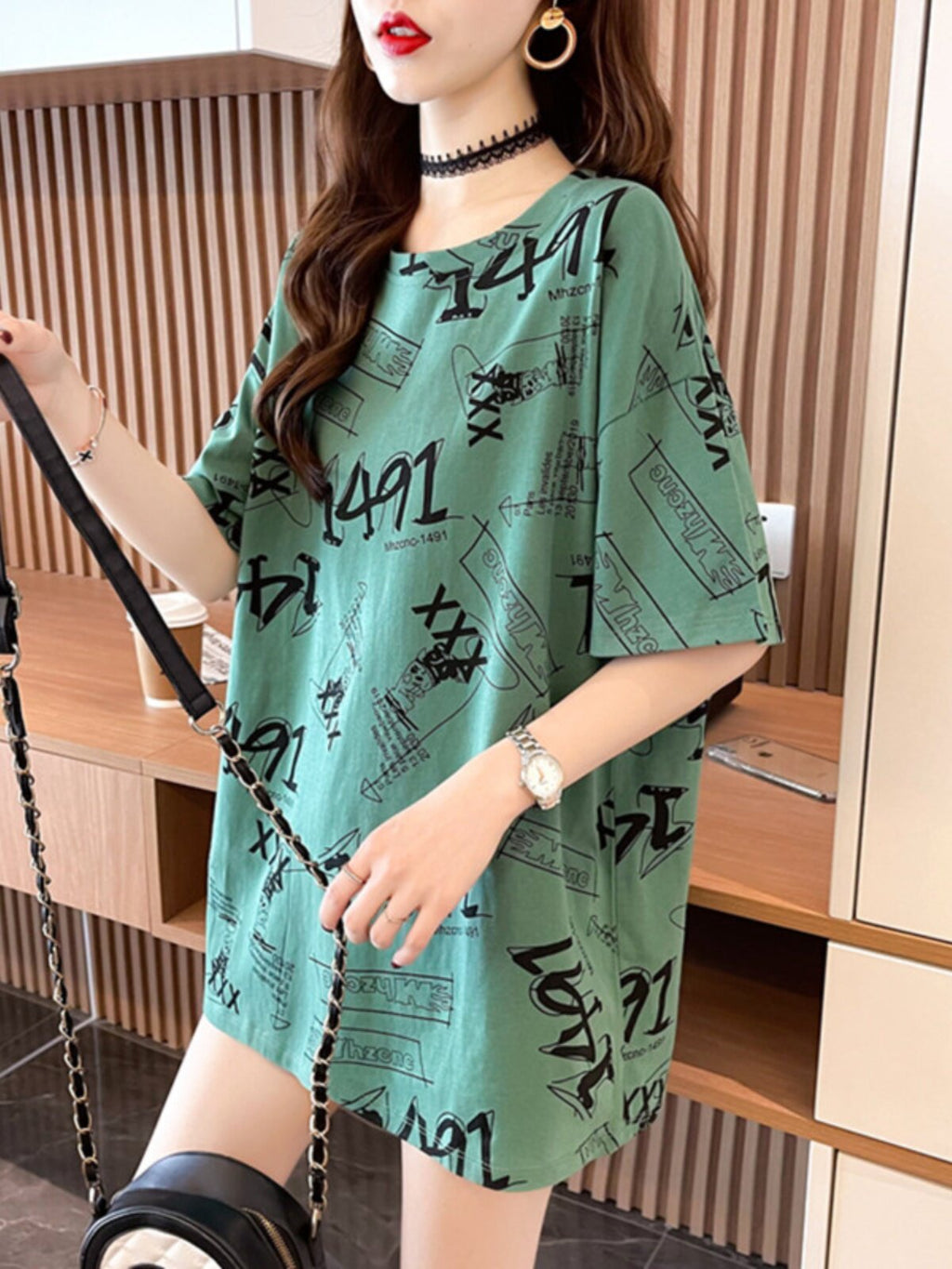 2025夏季新款韩版字母印花短袖t恤女大码女装宽松显瘦中长款上衣