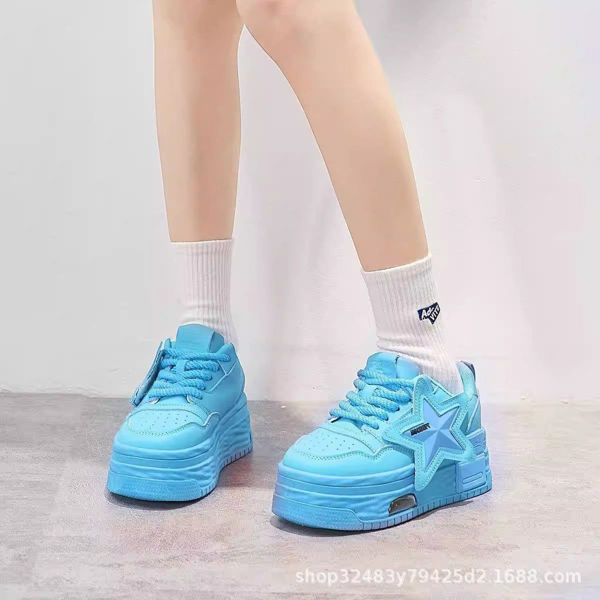 Comfortable Platform Casual Shoes with Star Detail